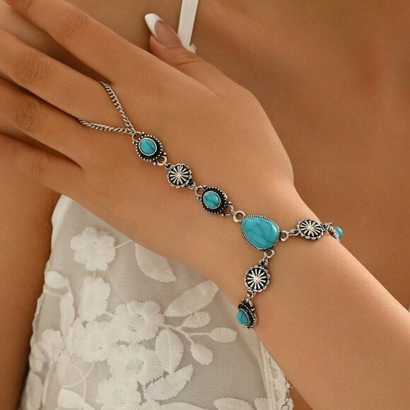 Green Boho Women's western Geometric Metal Alloy Bracelet - Picture 6 of 8